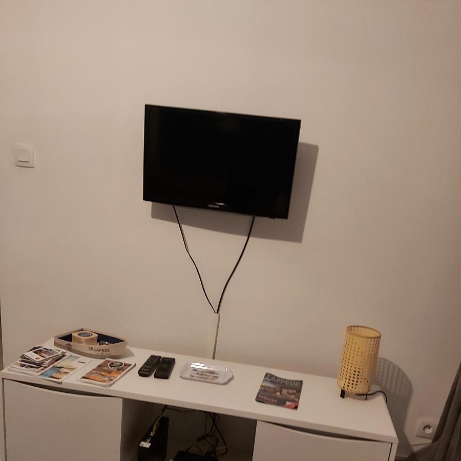 ואנה T2 Parking A Reserver Wi-Fi 10' A Pied Du Port מראה חיצוני תמונה